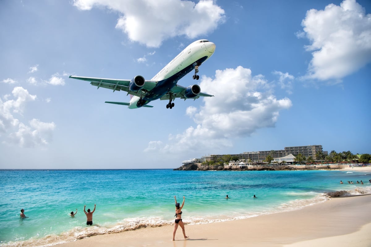 Plane landing in St Maarten